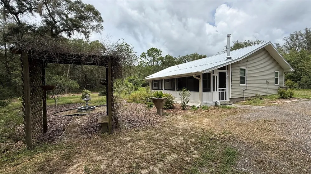 1520 BADEN POWELL ROAD Hawthorne, FL 32640