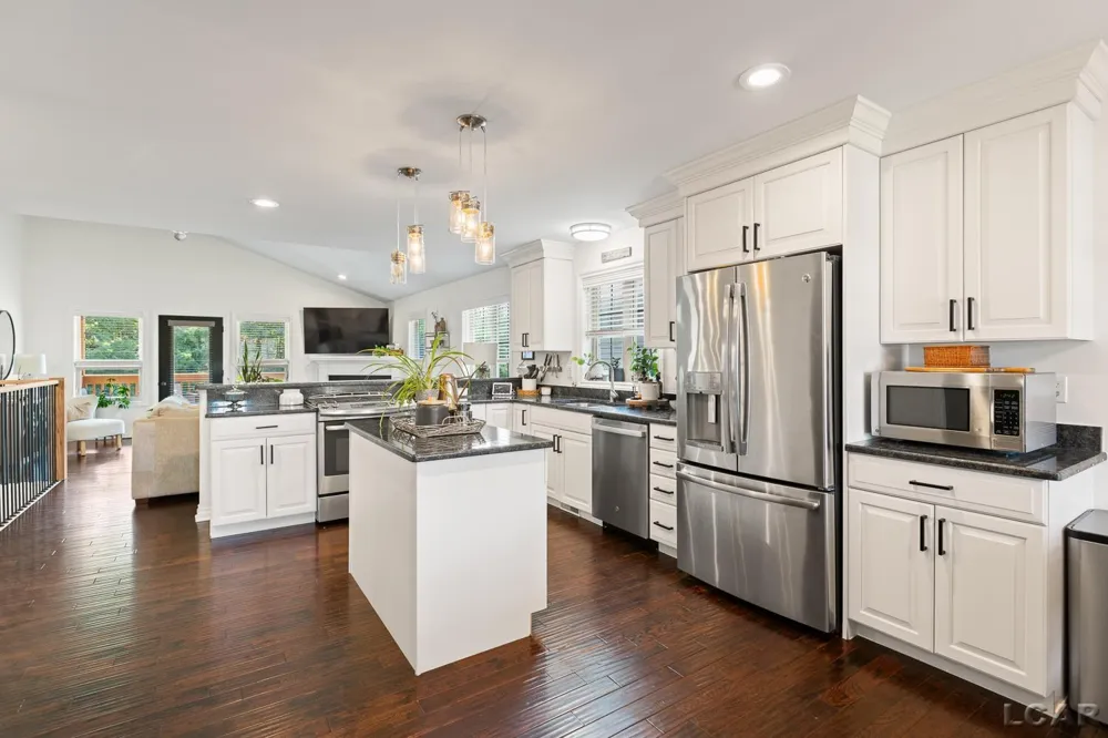 1020 Ridgeview Drive Tecumseh City, MI 49286