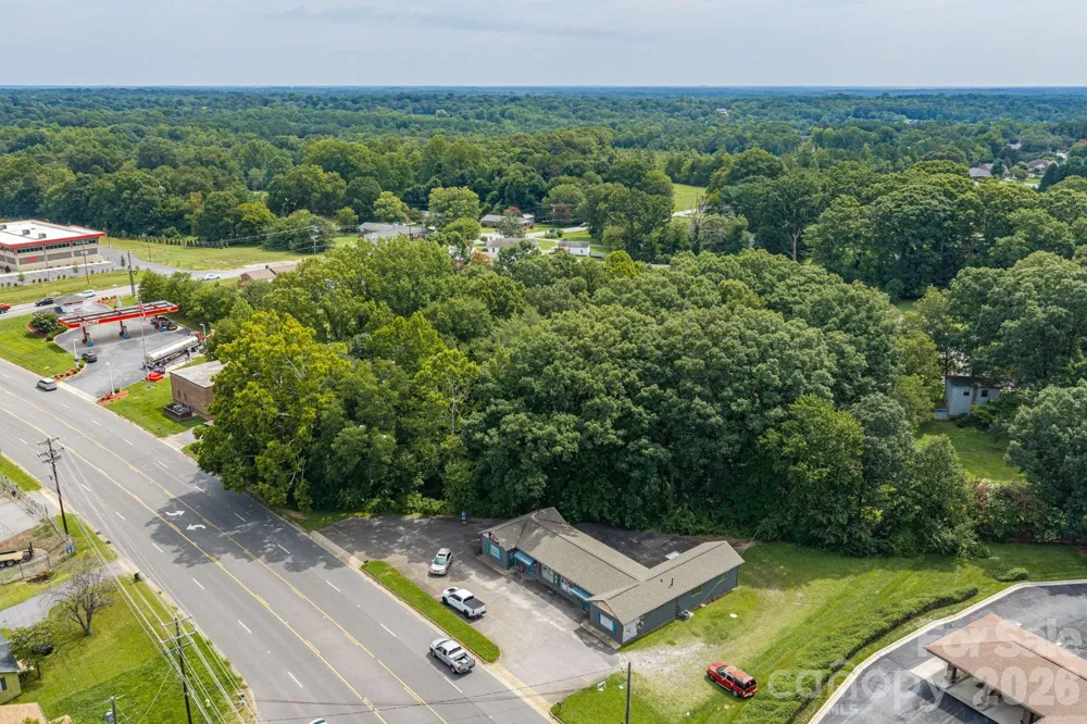 00 Springs Road NE Hickory, NC 28601