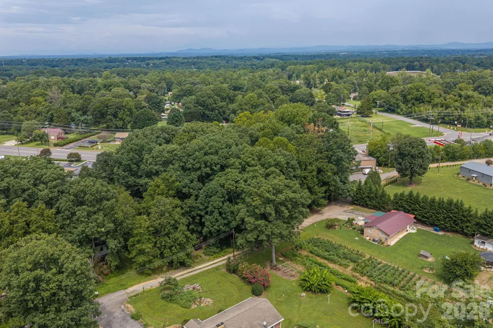 00 Springs Road NE Hickory, NC 28601