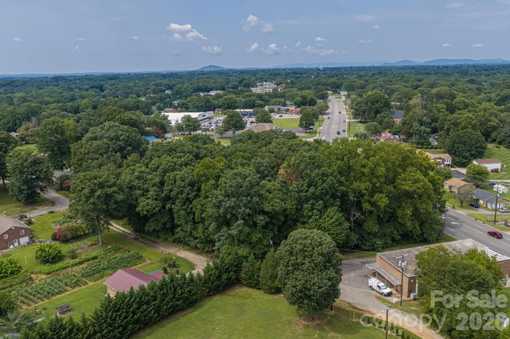 00 Springs Road NE Hickory, NC 28601