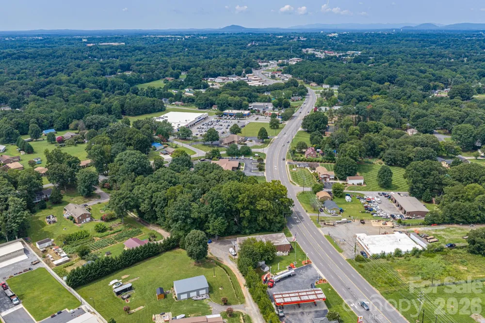 00 Springs Road NE Hickory, NC 28601