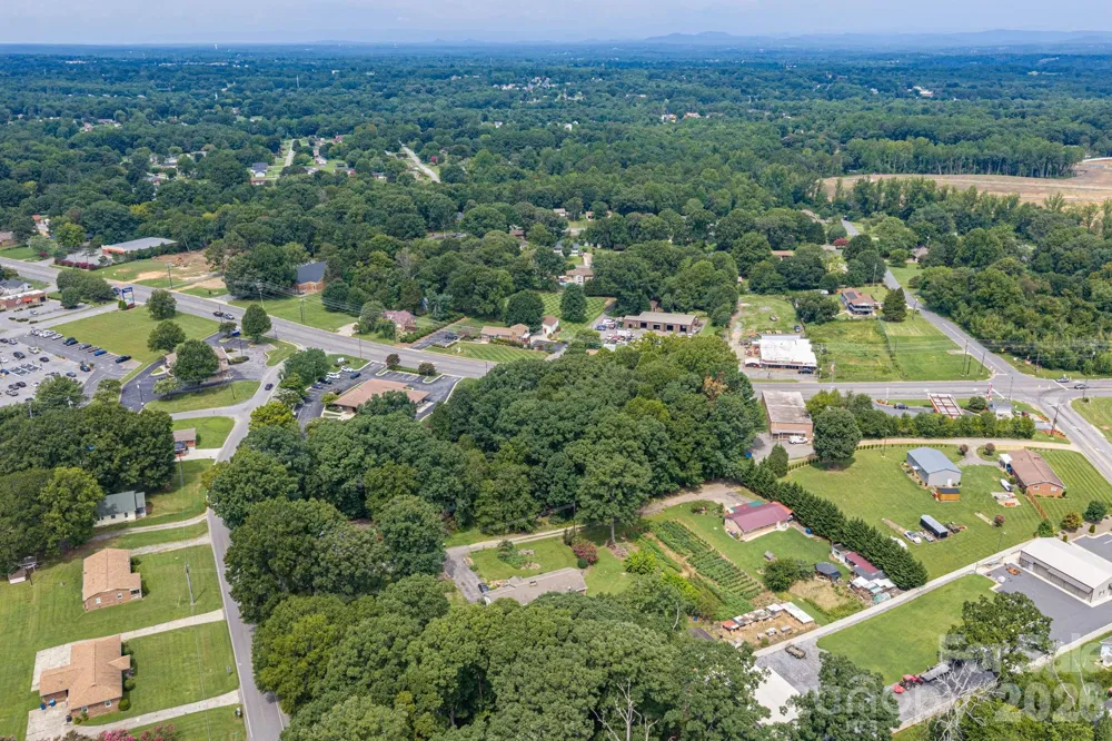 00 Springs Road NE Hickory, NC 28601