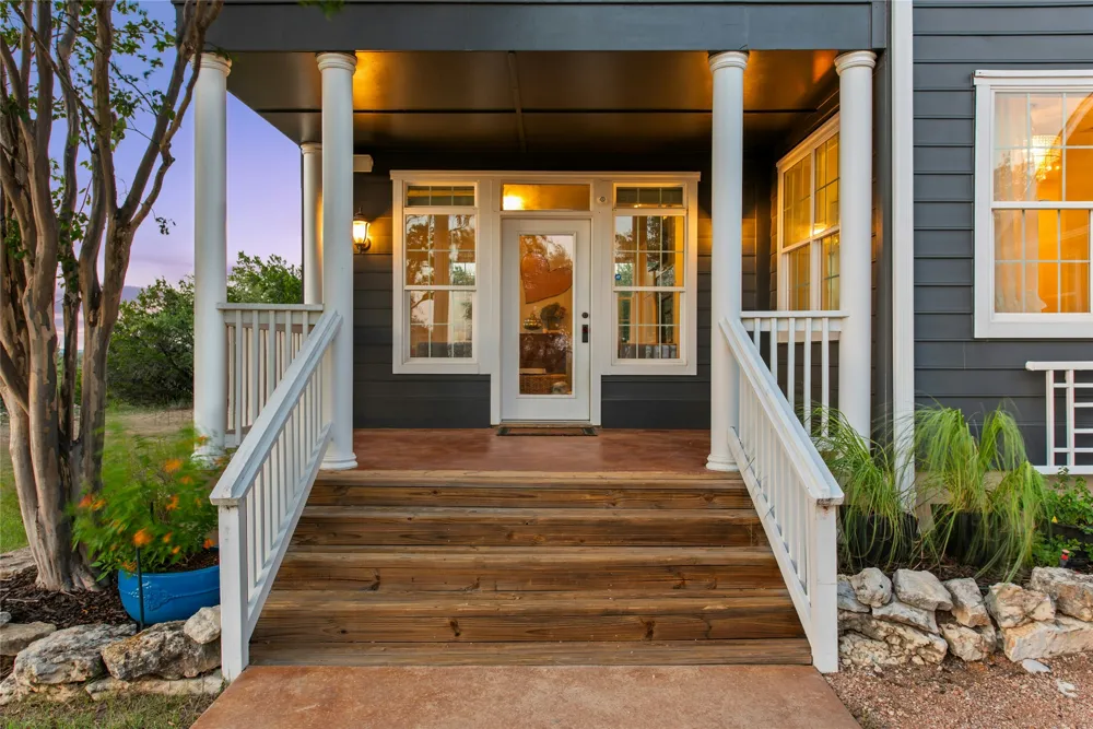 20000 Victoria Chase Road Lago Vista, TX 78645