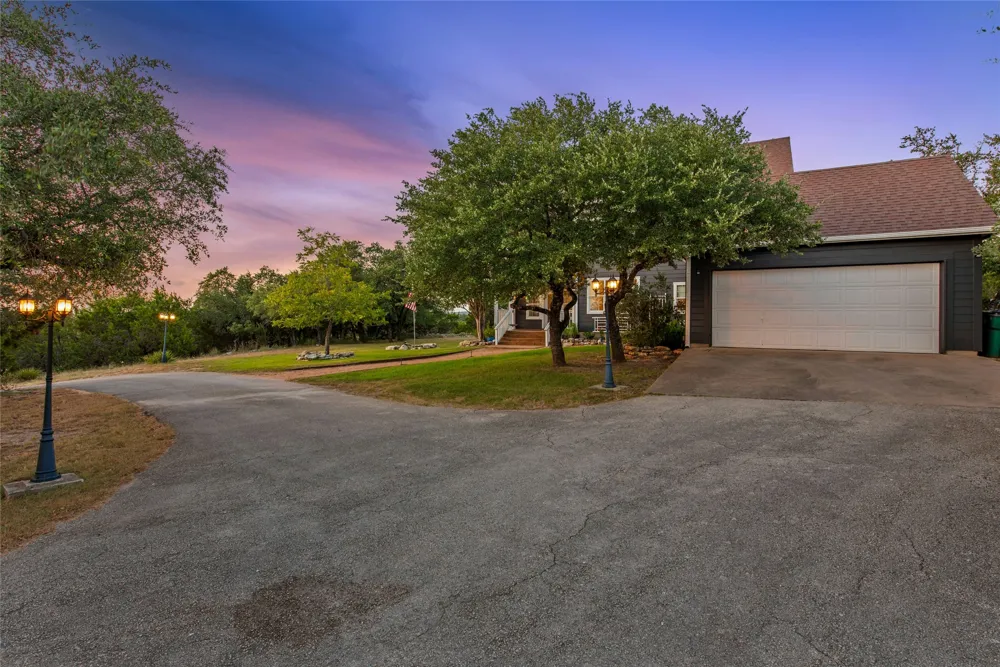 20000 Victoria Chase Road Lago Vista, TX 78645