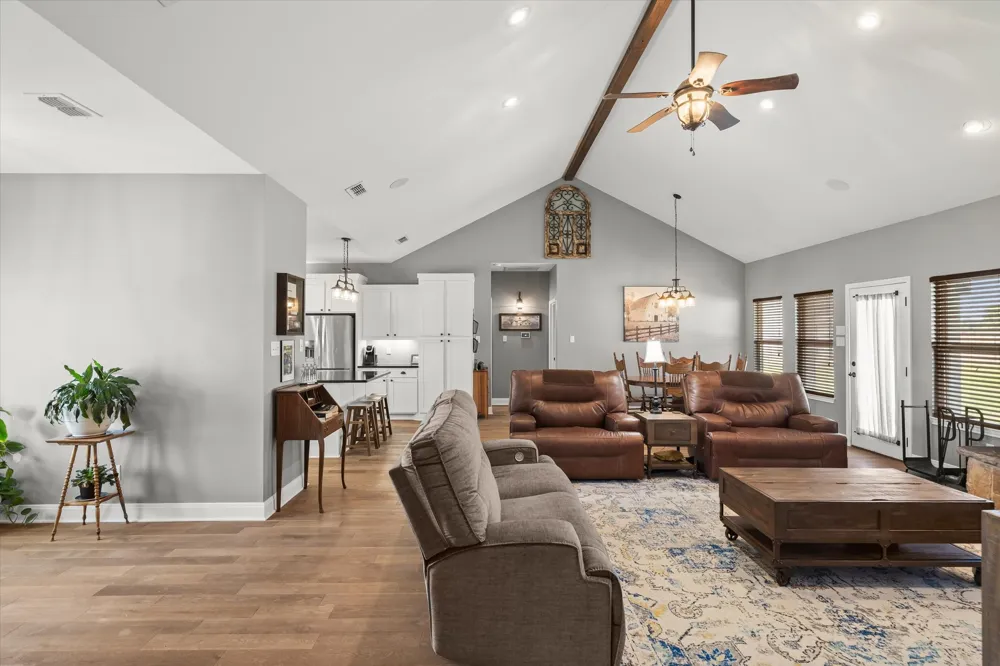 190 Vz County Road 2108 Canton, TX 75103