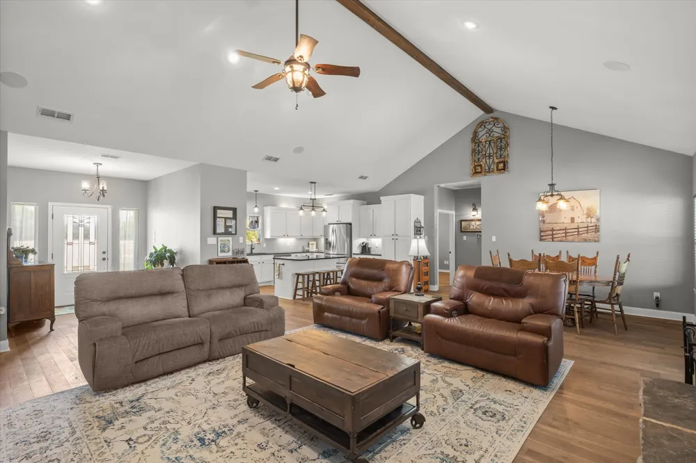 190 Vz County Road 2108 Canton, TX 75103