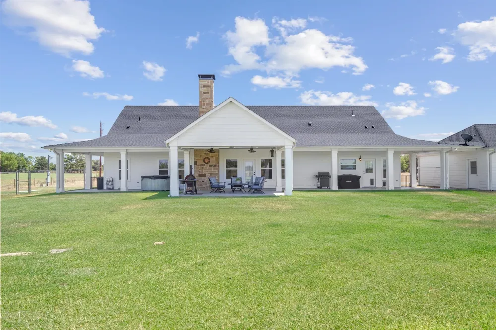 190 Vz County Road 2108 Canton, TX 75103