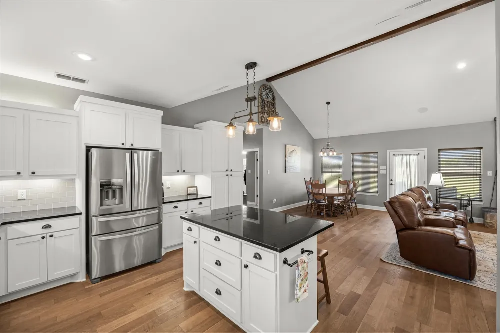190 Vz County Road 2108 Canton, TX 75103