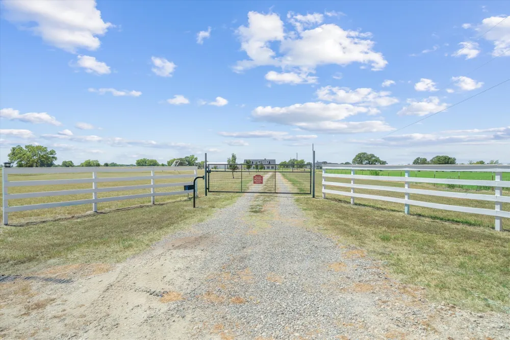 190 Vz County Road 2108 Canton, TX 75103