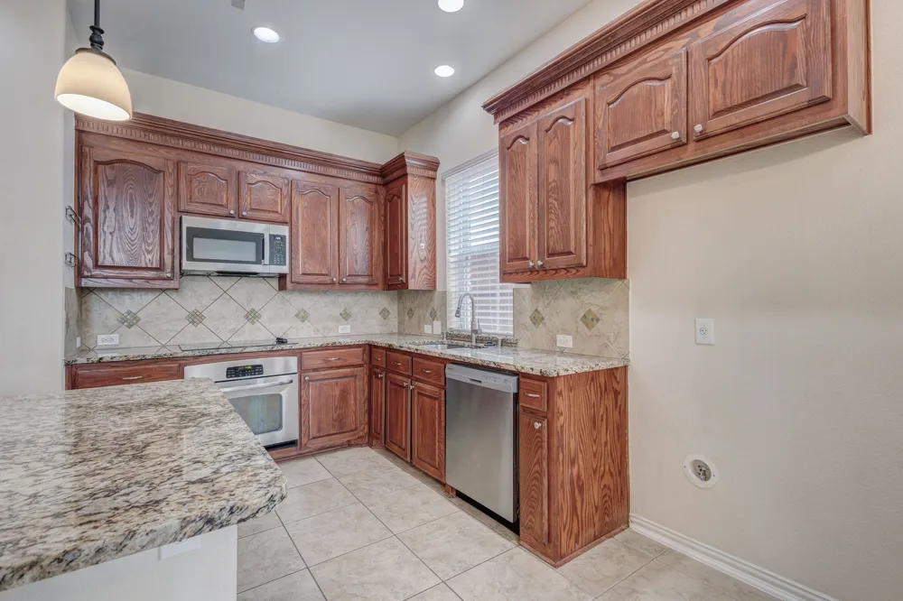 3102 Clearfork Trail Frisco, TX 75034