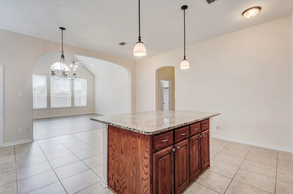 3102 Clearfork Trail Frisco, TX 75034
