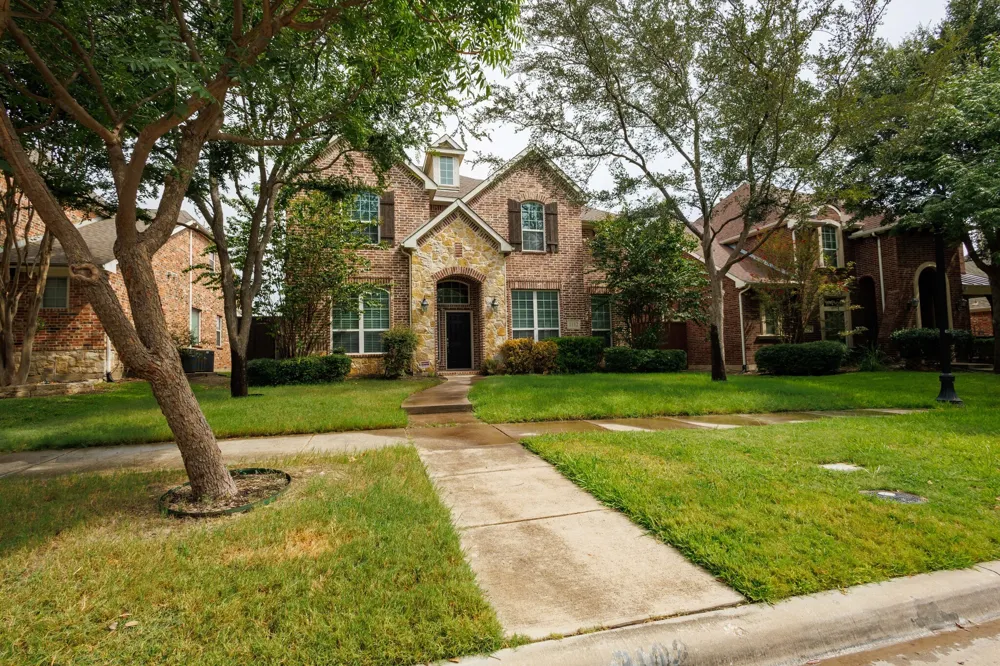 3102 Clearfork Trail Frisco, TX 75034
