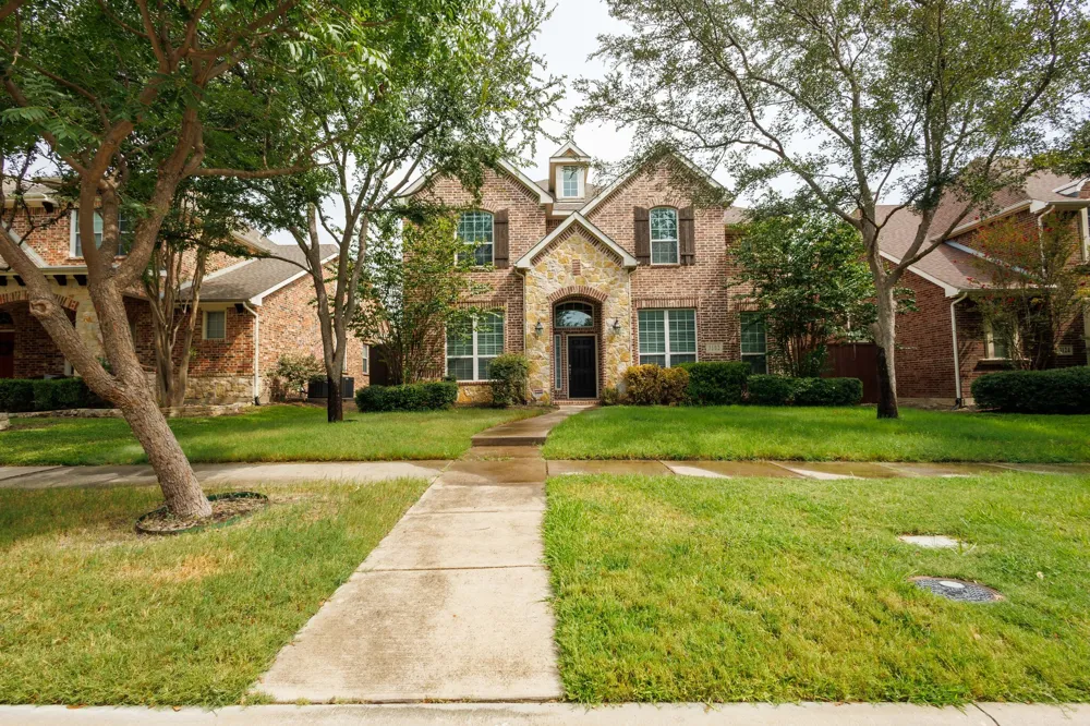 3102 Clearfork Trail Frisco, TX 75034