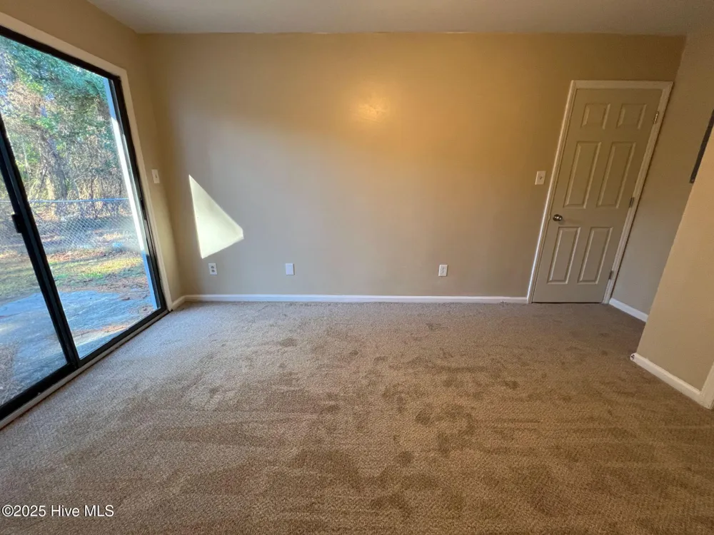 136 Marlene Drive Jacksonville, NC 28546