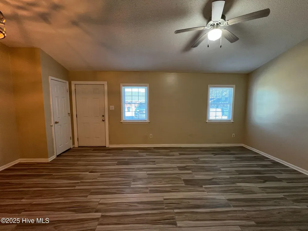 136 Marlene Drive Jacksonville, NC 28546