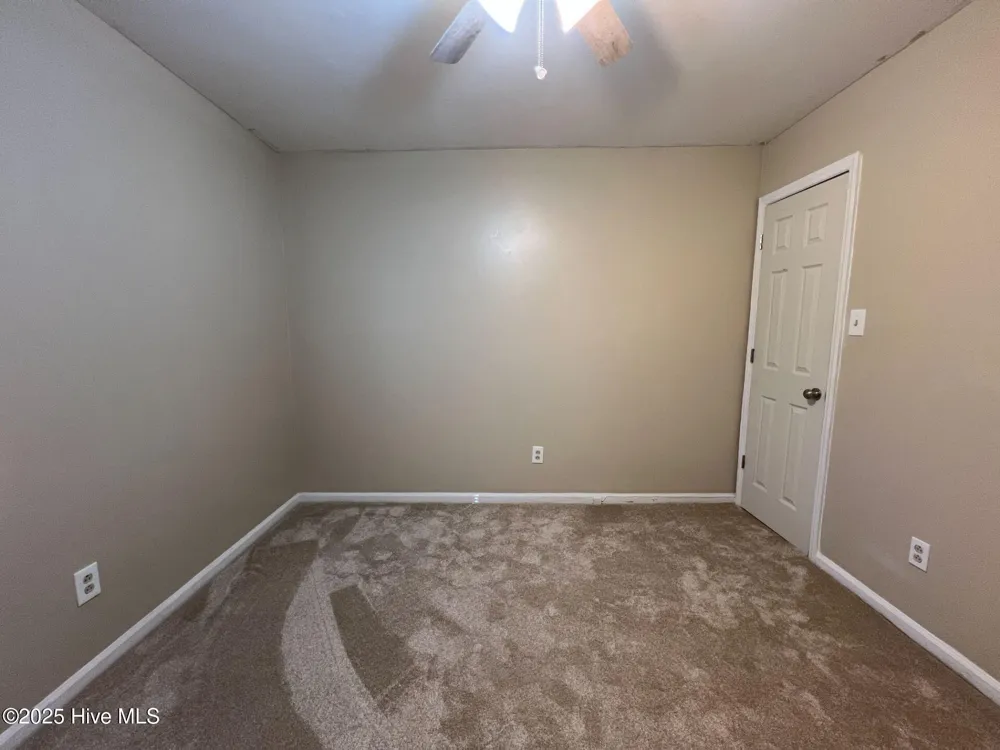 136 Marlene Drive Jacksonville, NC 28546
