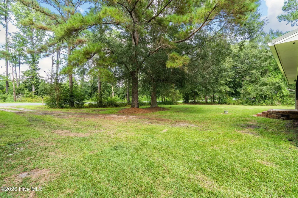 254 Harrell Road Burgaw, NC 28425