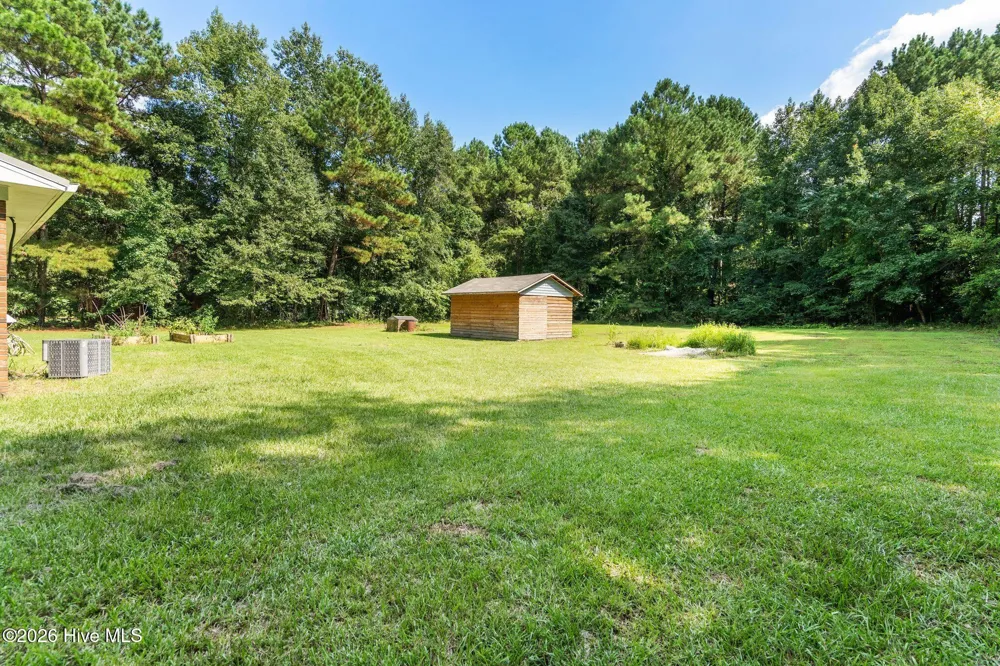 254 Harrell Road Burgaw, NC 28425