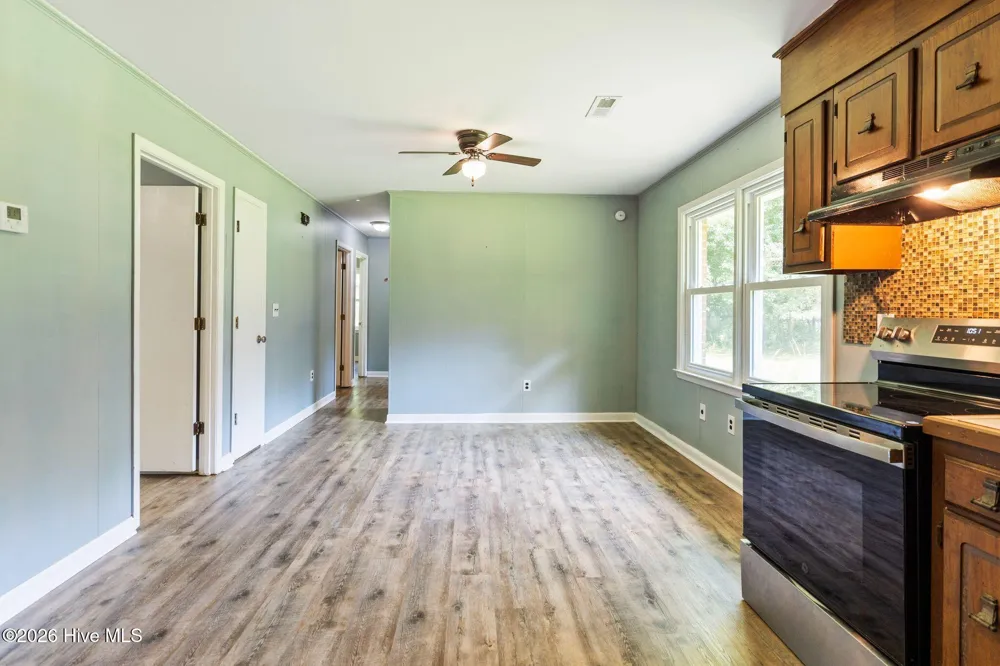 254 Harrell Road Burgaw, NC 28425