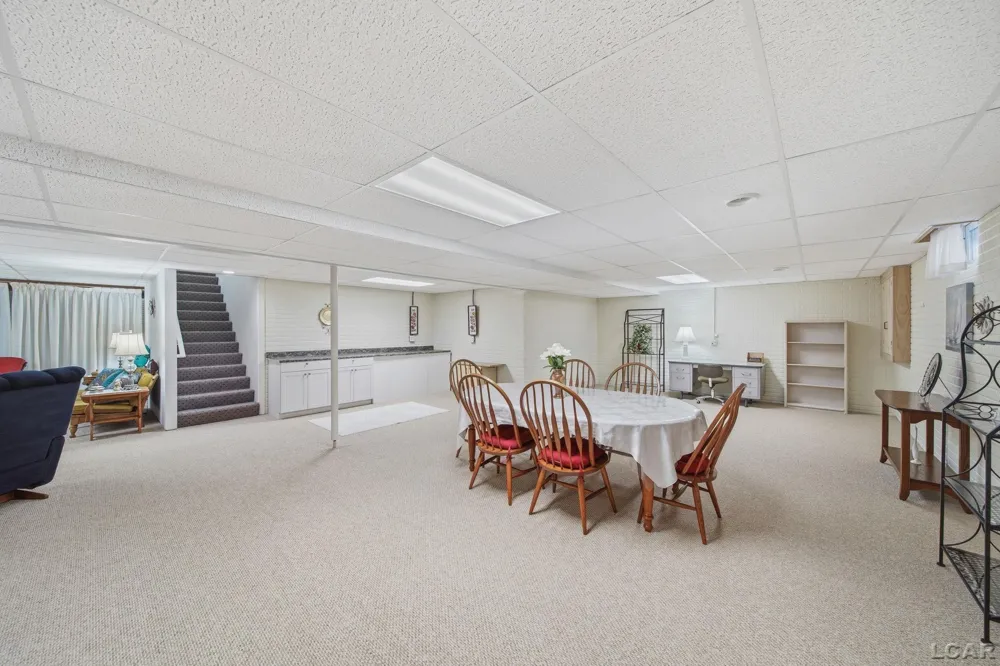 5750 Lyons Highway Madison Charter Township, MI 49221