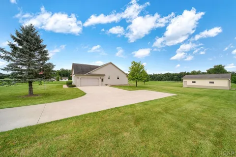 5750 Lyons Highway