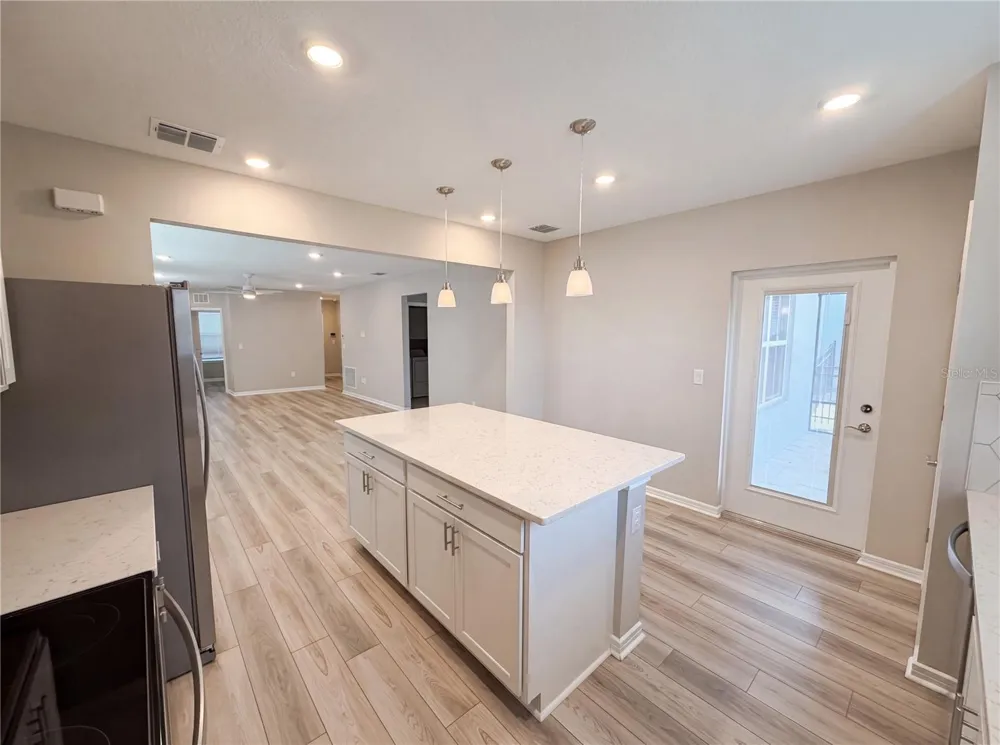 8332 SW 54TH LOOP ocala, FL 34481