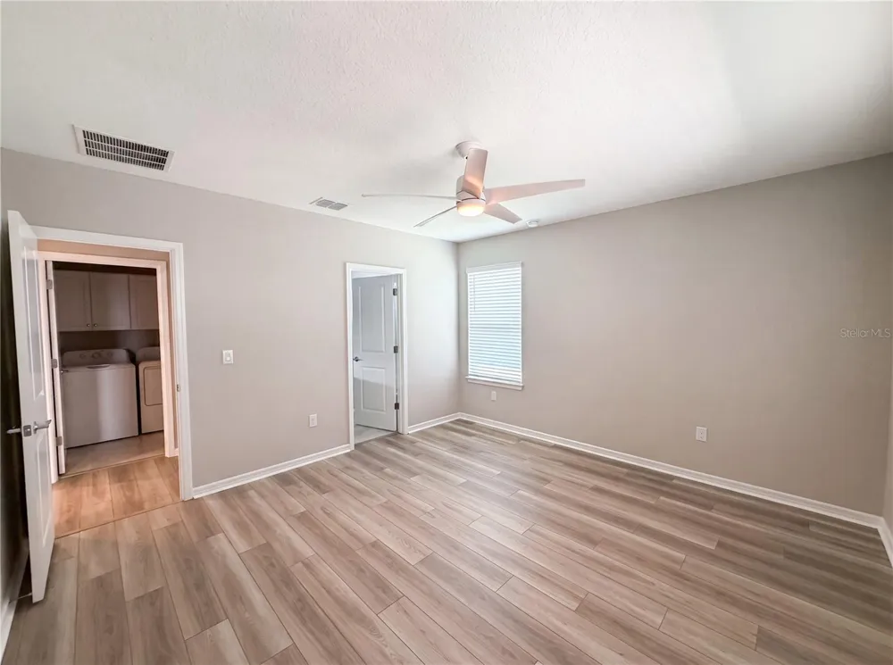 8332 SW 54TH LOOP ocala, FL 34481