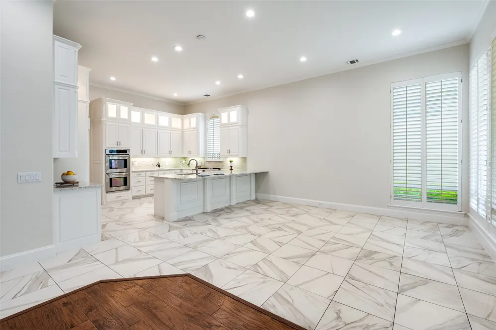 6526 Star Creek Frisco, TX 75034