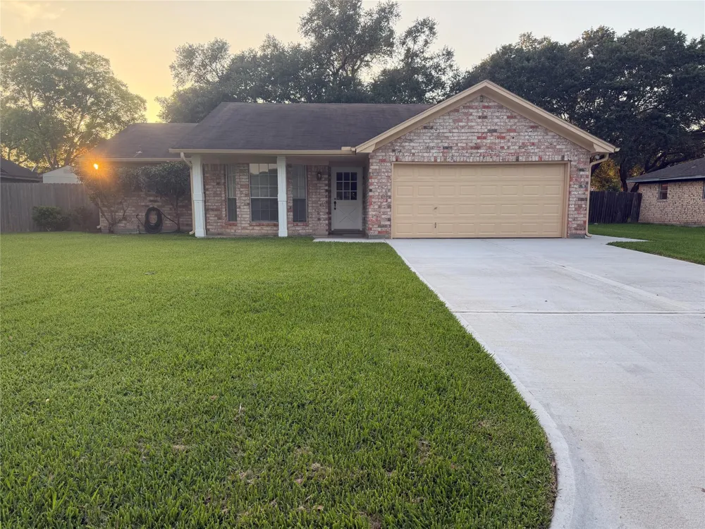 3815 Avenue R Rosenberg, TX 77471