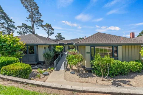 37 Del Mesa Carmel