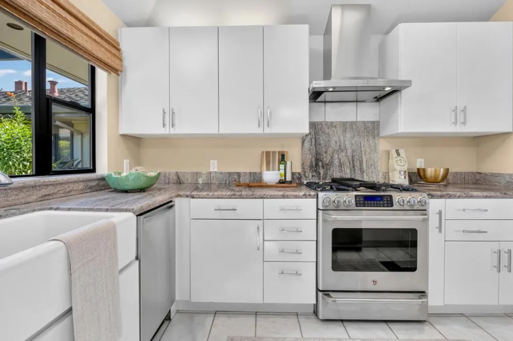 37 Del Mesa Carmel Carmel, CA 93923