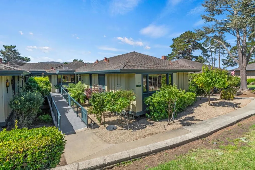 37 Del Mesa Carmel Carmel, CA 93923
