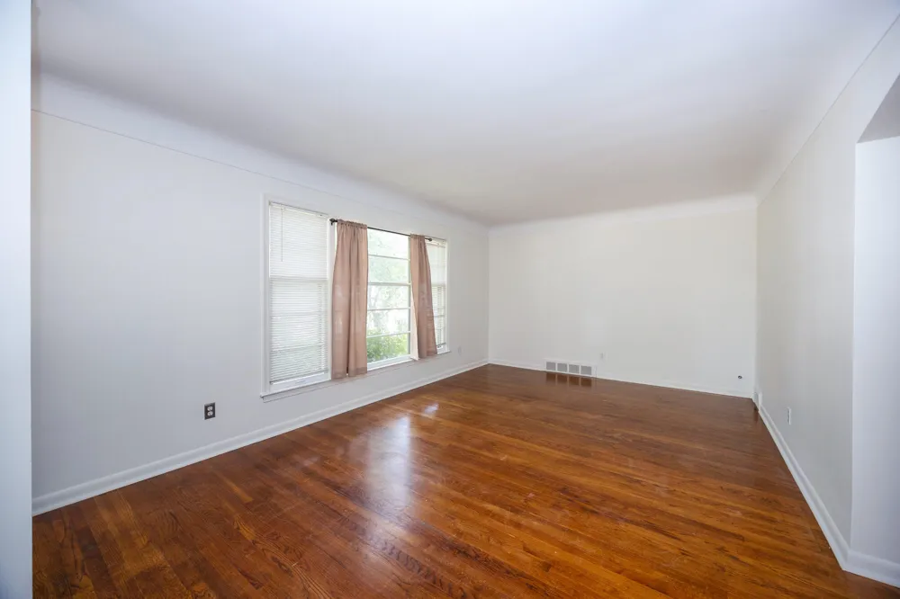 711 Kayser Avenue Royal Oak, MI 48067