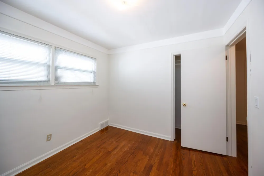 711 Kayser Avenue Royal Oak, MI 48067