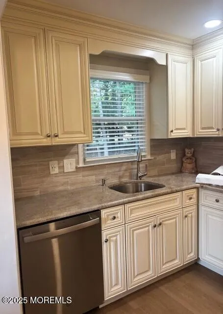 786 Hudson Parkway Whiting, NJ 08759
