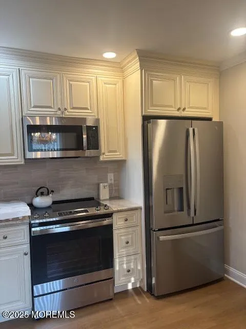786 Hudson Parkway Whiting, NJ 08759