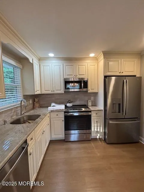 786 Hudson Parkway Whiting, NJ 08759
