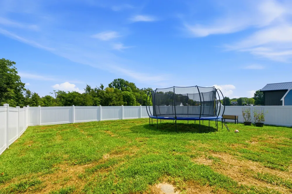 8934 Cedar Grove Rd Cross Plains, TN 37049