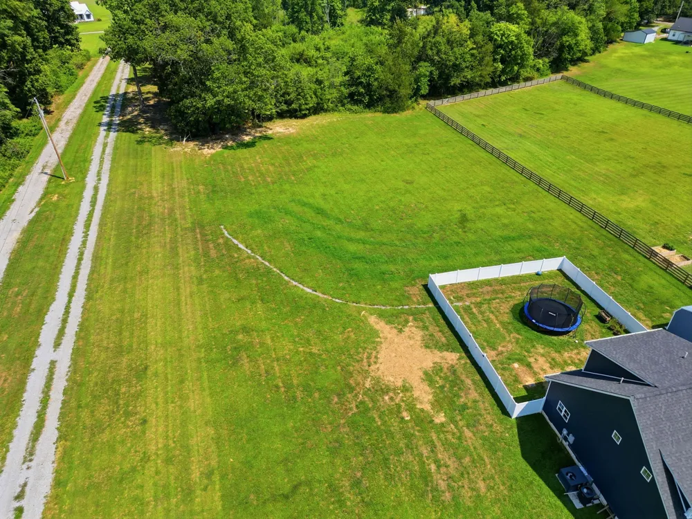 8934 Cedar Grove Rd Cross Plains, TN 37049