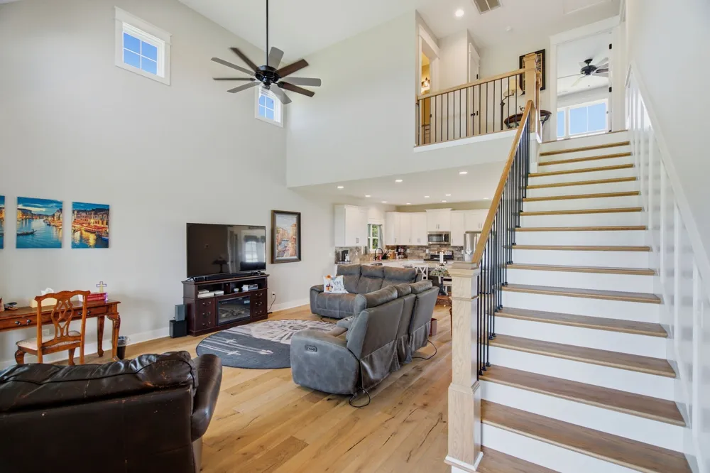 8934 Cedar Grove Rd Cross Plains, TN 37049