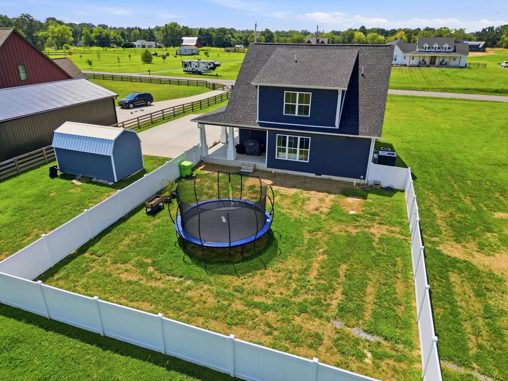 8934 Cedar Grove Rd Cross Plains, TN 37049