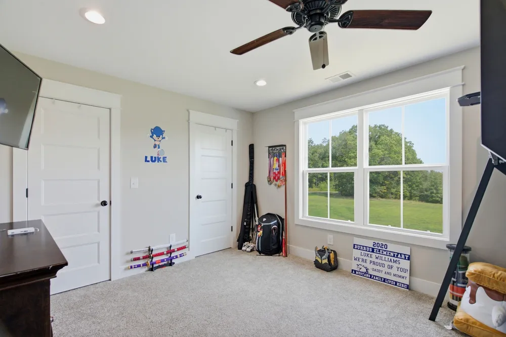 8934 Cedar Grove Rd Cross Plains, TN 37049