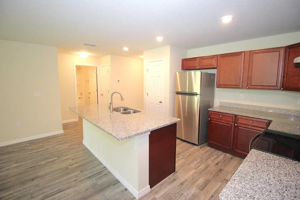 155 ULLIAN TRAIL #B Palm Coast, FL 32164