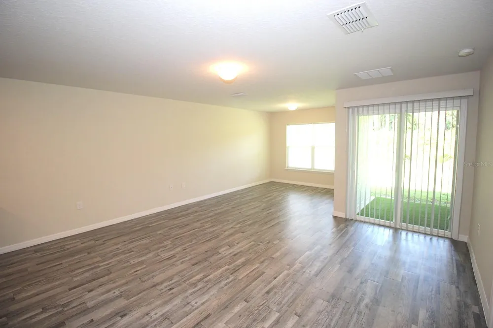 155 ULLIAN TRAIL #B Palm Coast, FL 32164