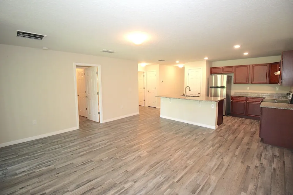 155 ULLIAN TRAIL #B Palm Coast, FL 32164