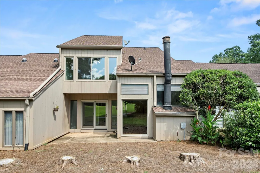 102 Ridgeport Road Clover, SC 29710
