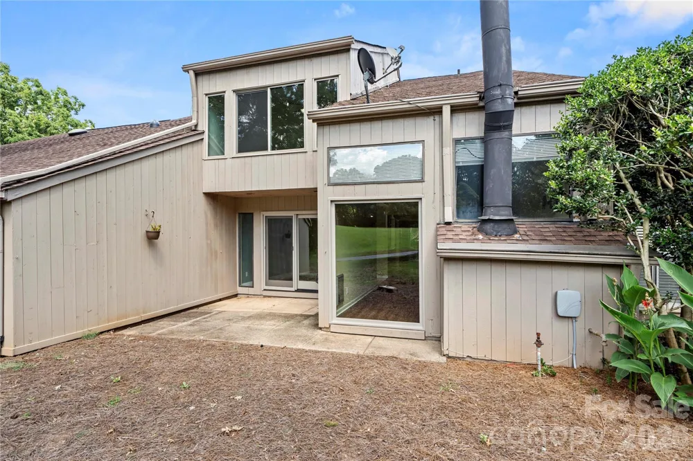 102 Ridgeport Road Clover, SC 29710