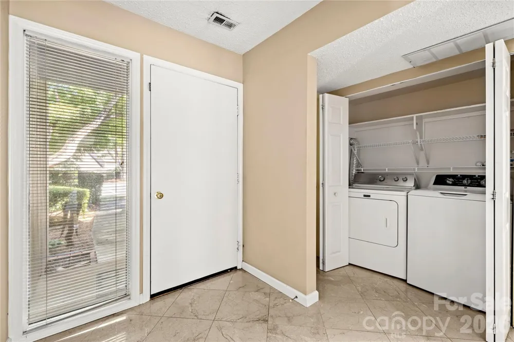102 Ridgeport Road Clover, SC 29710