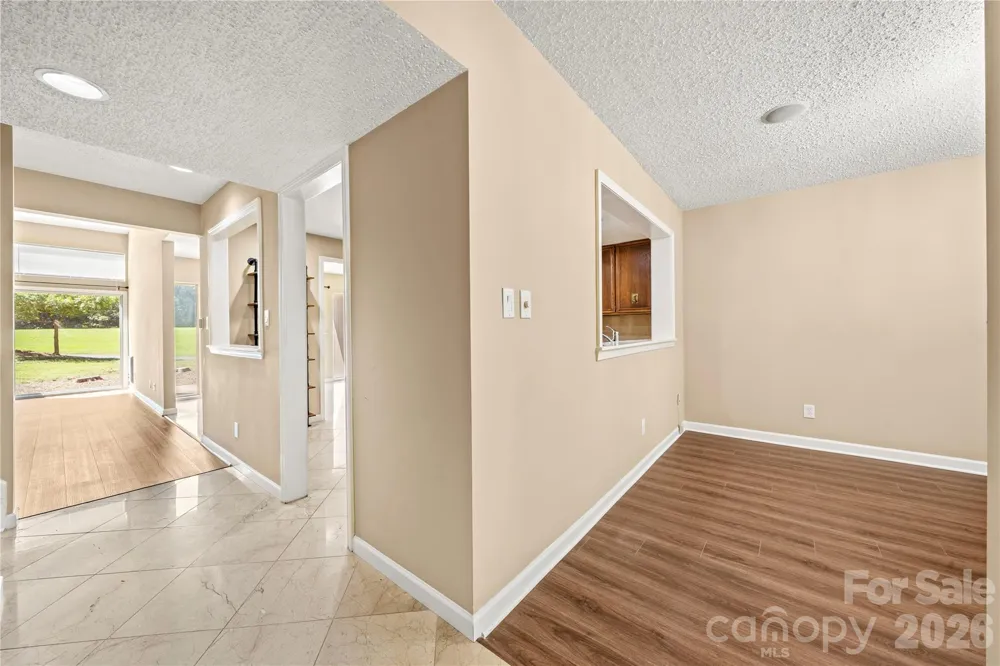 102 Ridgeport Road Clover, SC 29710
